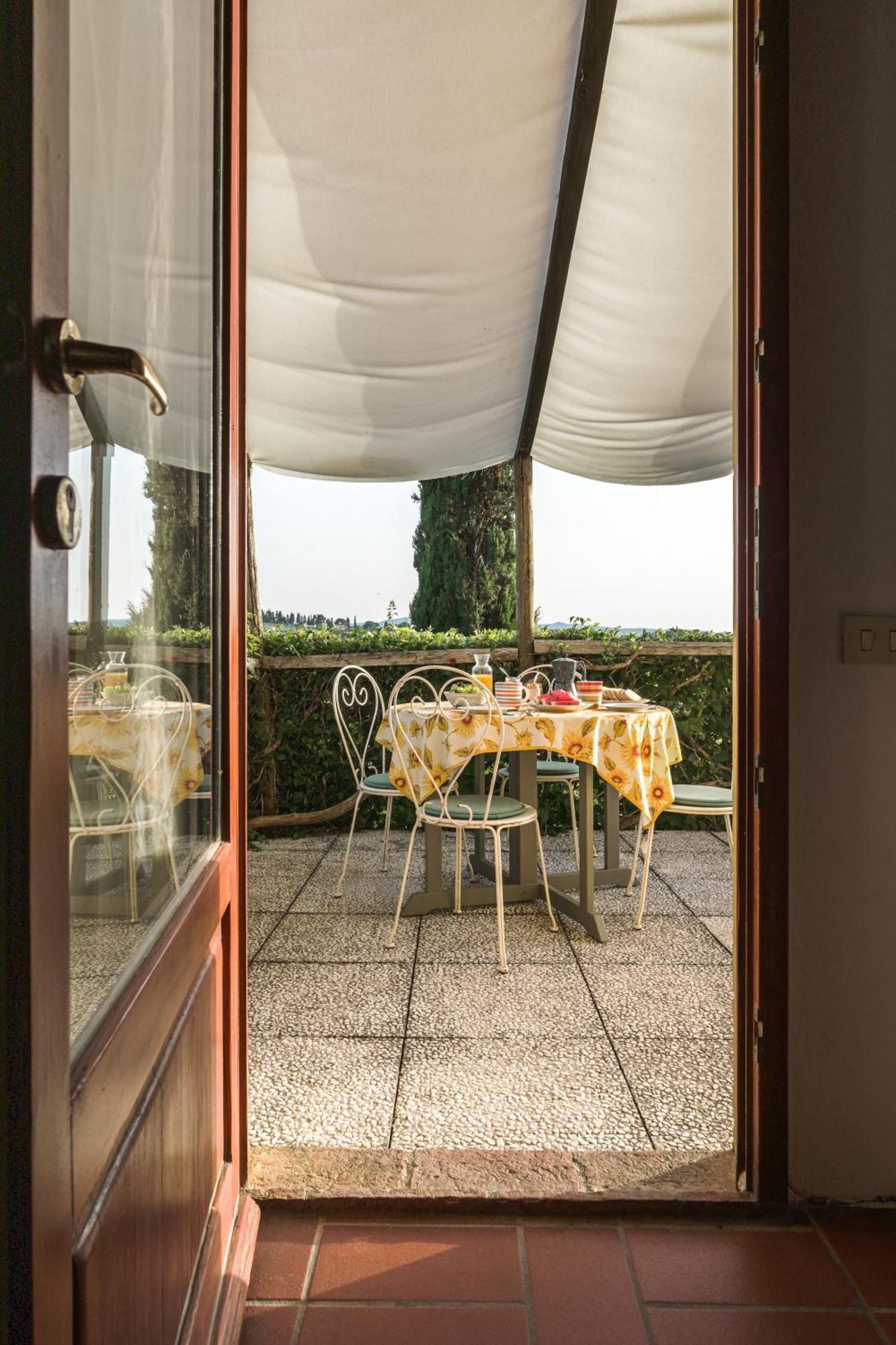Agriturismo La Ca'Solare Palaia Ngoại thất bức ảnh