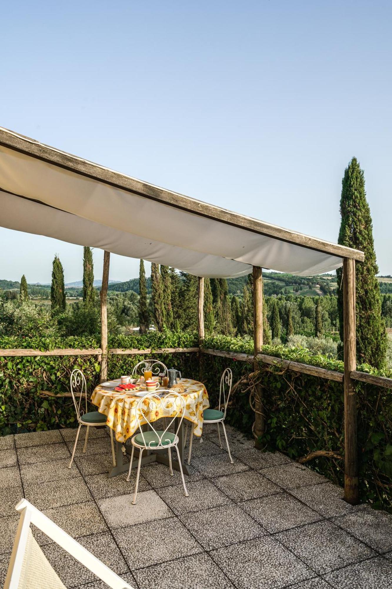 Agriturismo La Ca'Solare Palaia Ngoại thất bức ảnh