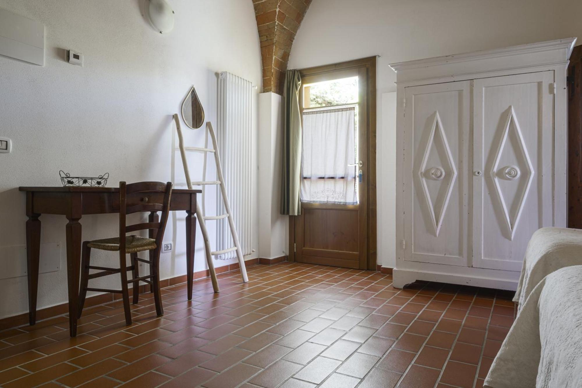 Agriturismo La Ca'Solare Palaia Ngoại thất bức ảnh