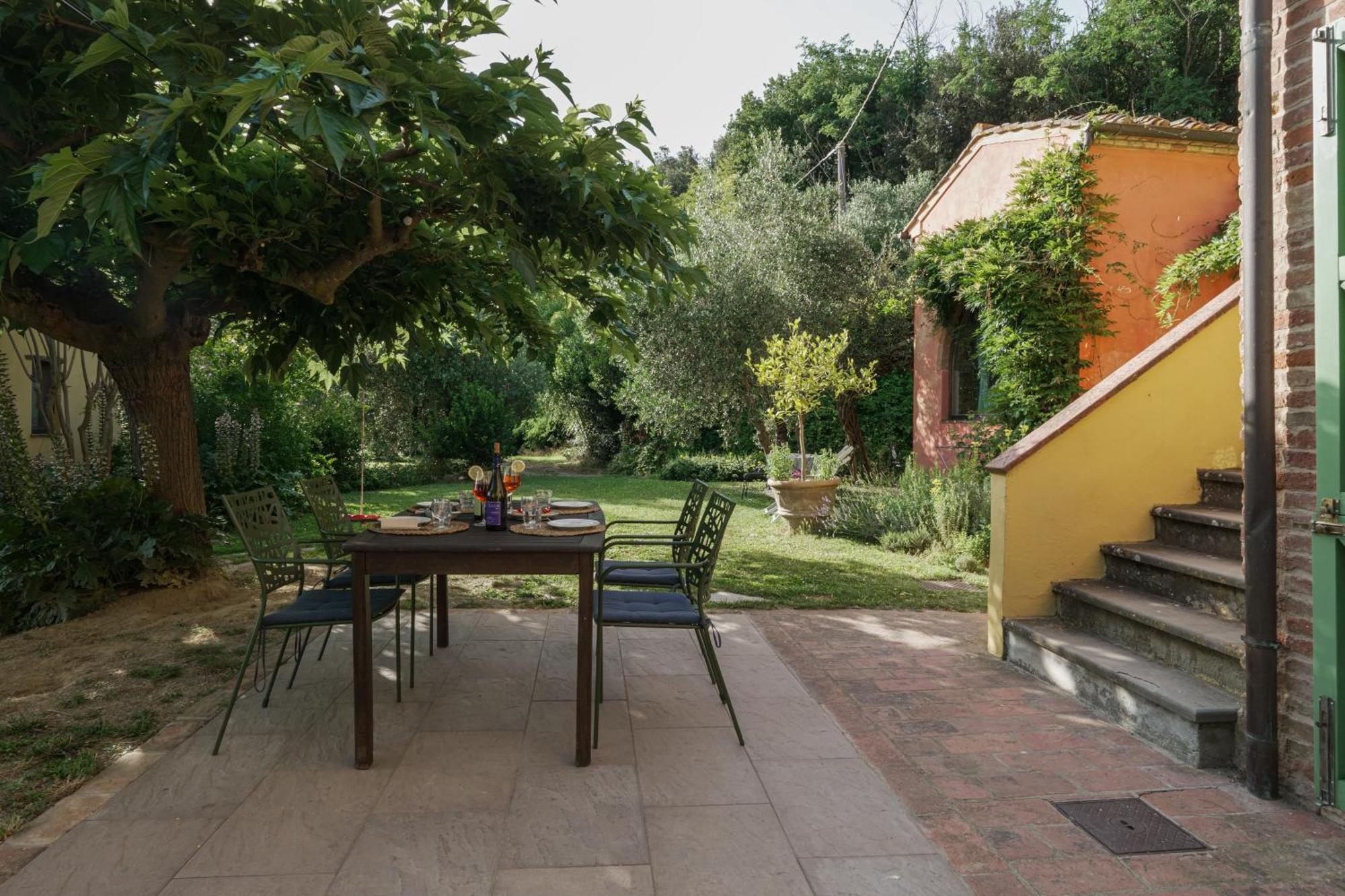 Agriturismo La Ca'Solare Palaia Ngoại thất bức ảnh